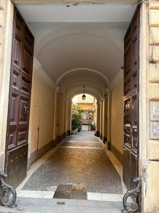 Termini Gioberti Bed and Breakfast Rom Exteriör bild