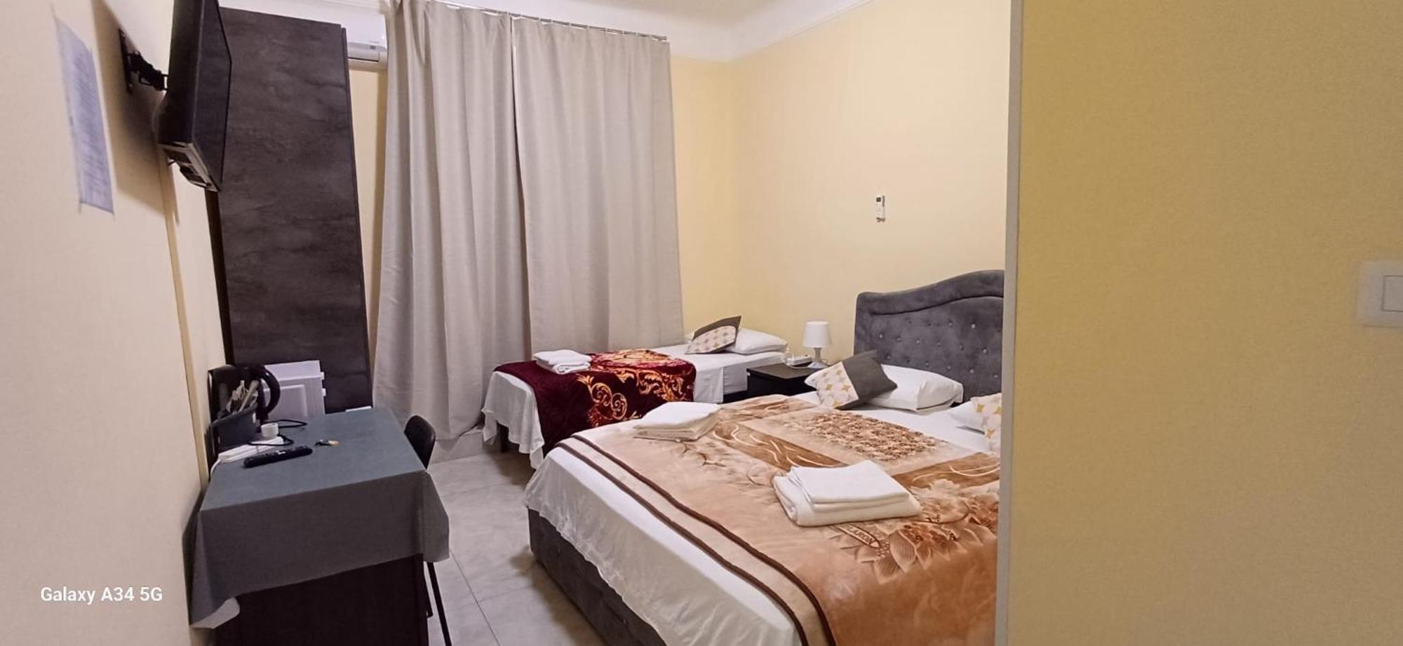 Termini Gioberti Bed and Breakfast Rom Exteriör bild