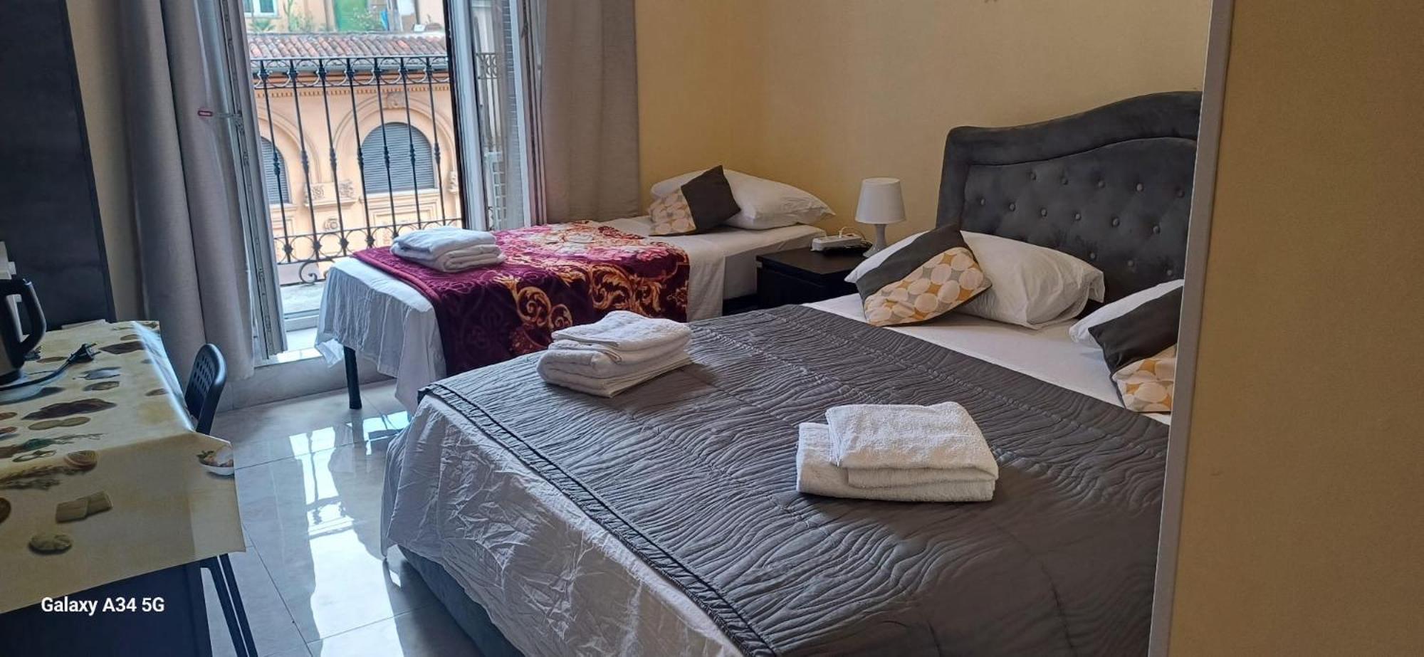 Termini Gioberti Bed and Breakfast Rom Exteriör bild